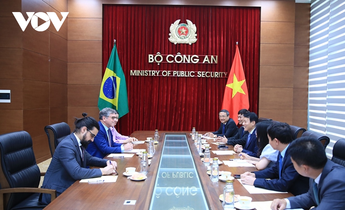 Bộ trưởng Bộ Công an Lương Tam Quang tiếp Đại sứ Brazil tại Việt Nam